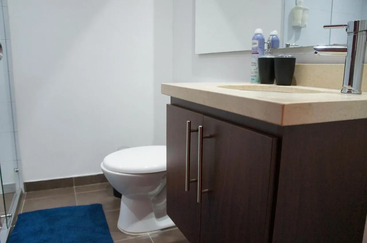 Apartaestudio Chapinero Cra 13 #48 50 Con Garaje Apartment Bogota