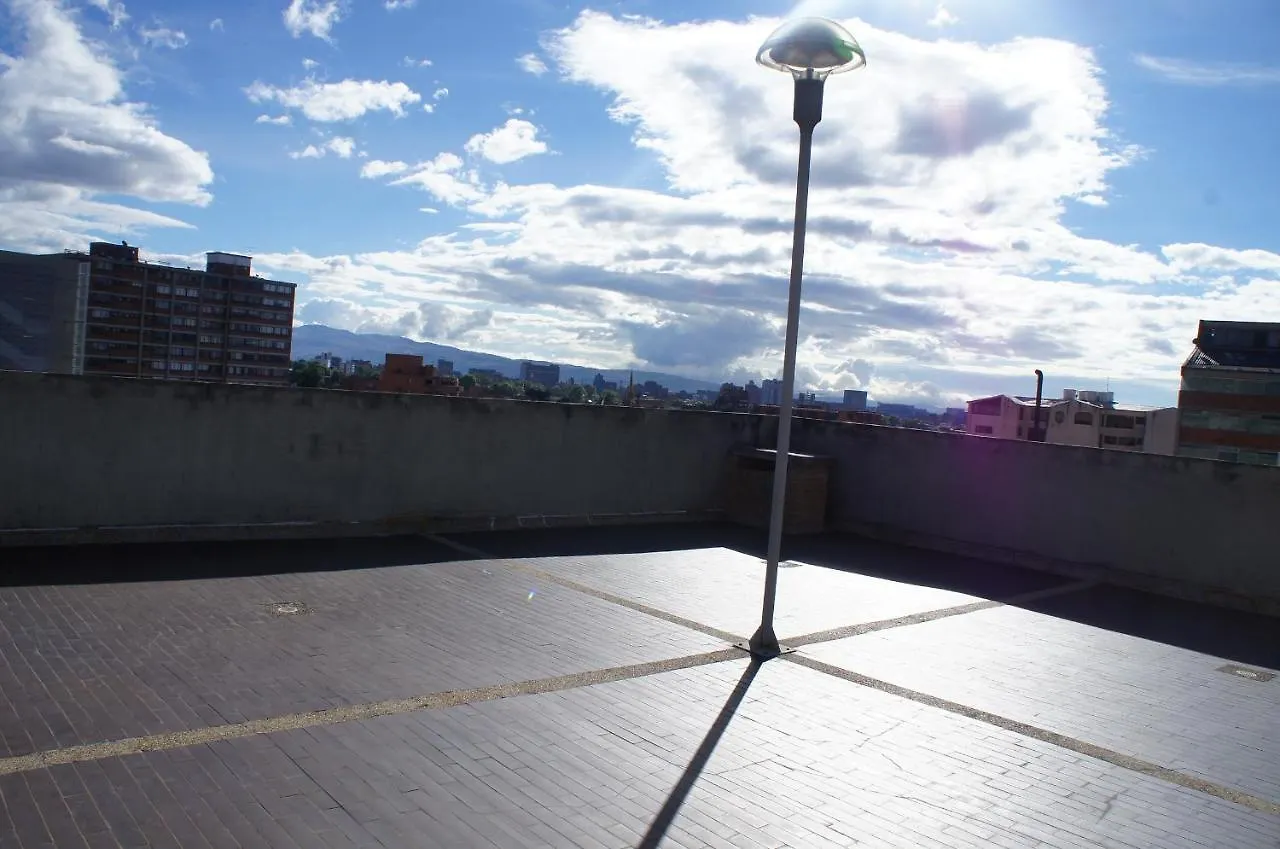 Apartaestudio Chapinero Cra 13 #48 50 Con Garaje Apartment Bogota