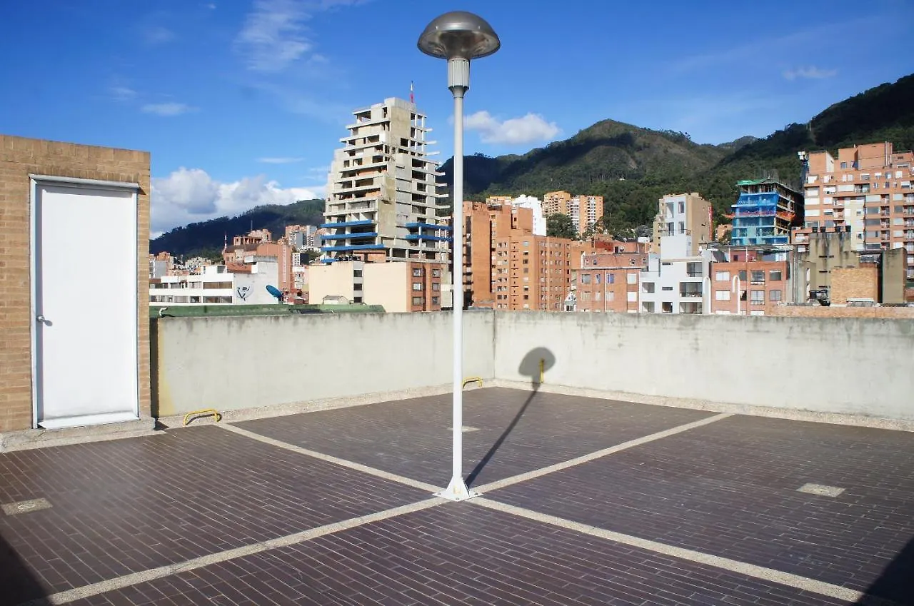 Apartaestudio Chapinero Cra 13 #48 50 Con Garaje Apartment Bogota