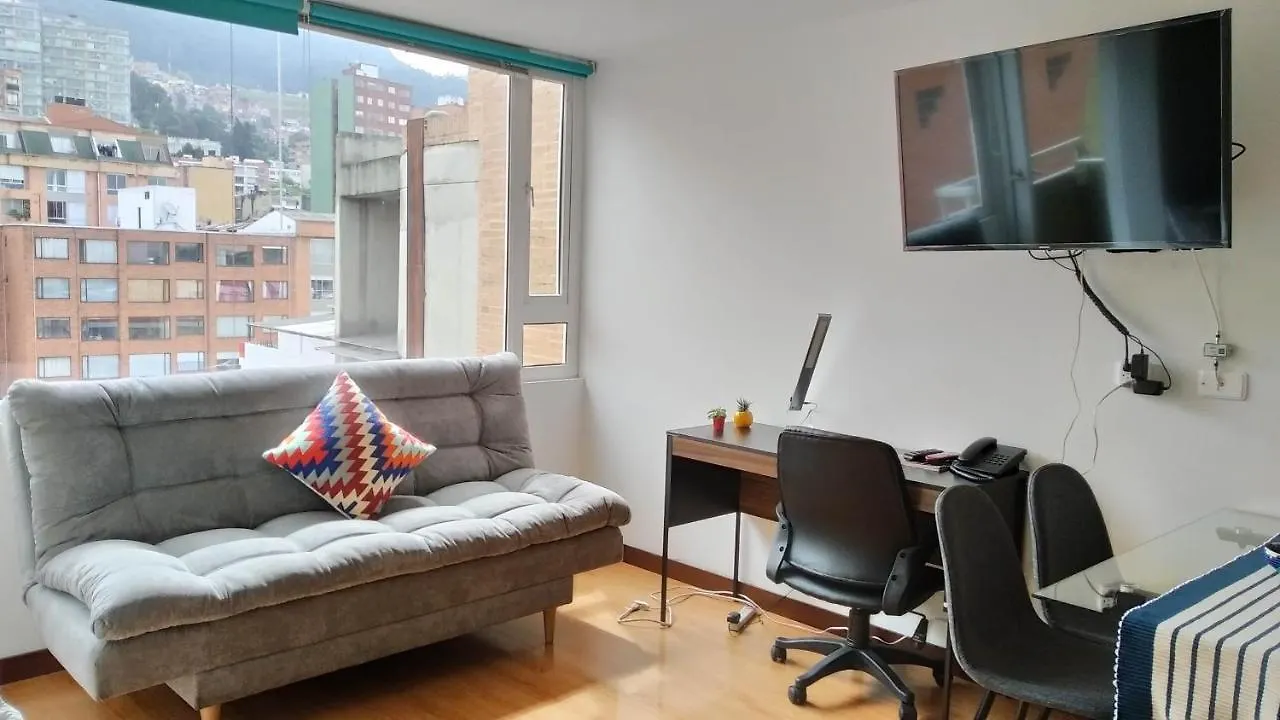 Apartaestudio Chapinero Cra 13 #48 50 Con Garaje Apartment Bogota